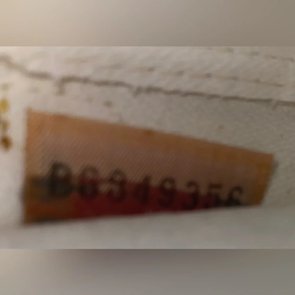 Dooney & Bourke Wristlet  NWOT - Picture 8 of 10